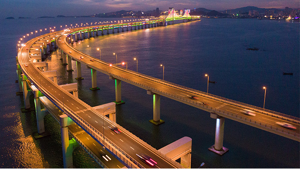 大橋夜景燈光設(shè)計這三個原則一定要符合