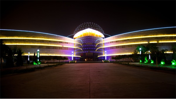 文化創(chuàng)意產業(yè)園亮化照明設計應如何規(guī)劃？