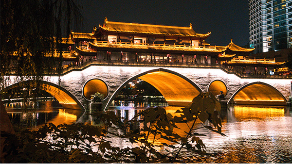 建筑照明工程如何做才能凸顯出特色？